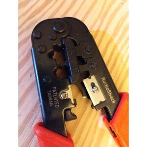 Modular Plug Crimping Tool for Network and Telephone Cables Radio Shack
